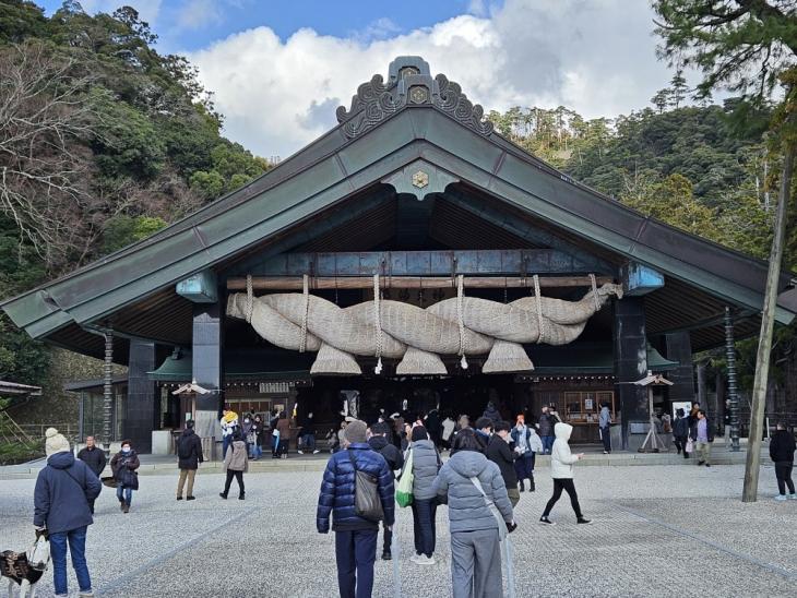 しめなわ