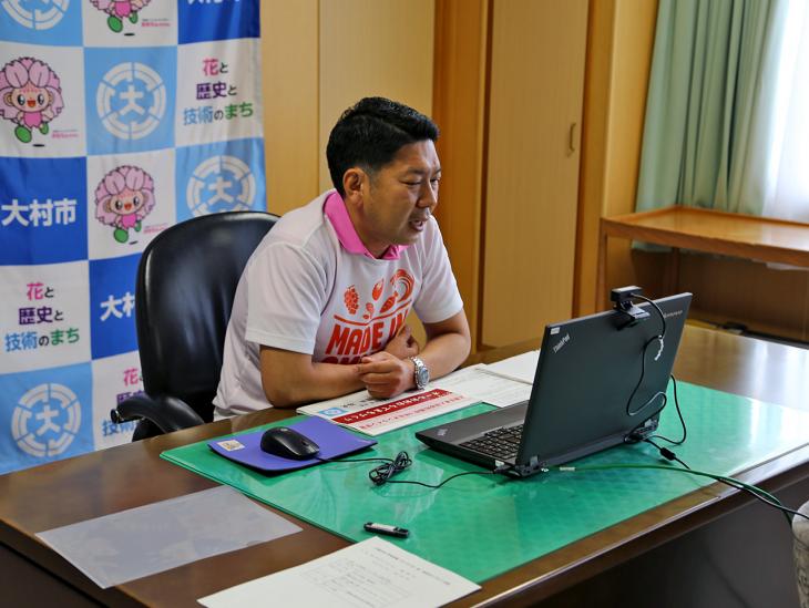 上海日本人学校虹橋校オンライン学習における市長講話の様子