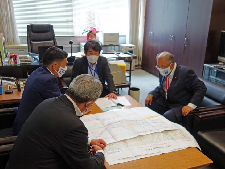 国道34号等大村市内幹線道路整備促進期成会要望活動（丹羽道路局長）