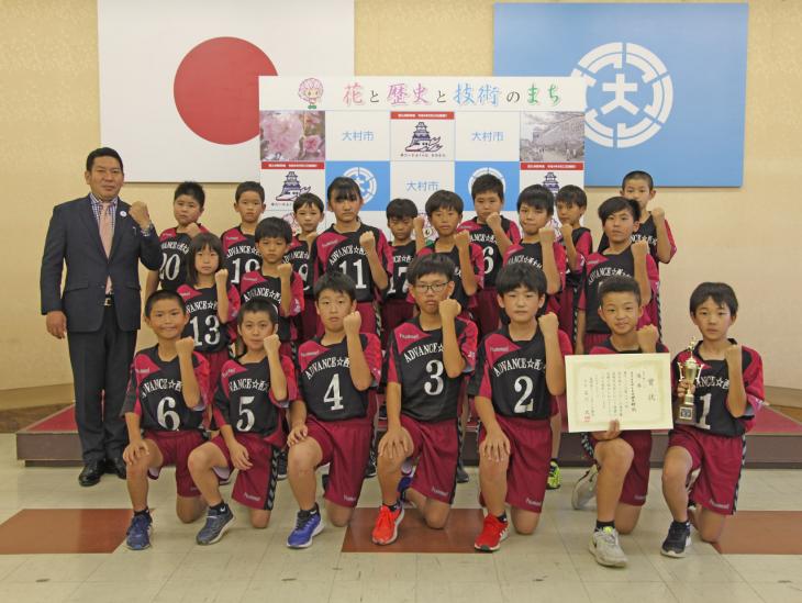 市長訪問(第31回全日本ドッジボール選手権全国大会(出場))集合写真