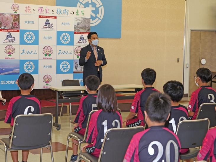 市長訪問(第31回全日本ドッジボール選手権全国大会(出場))の様子