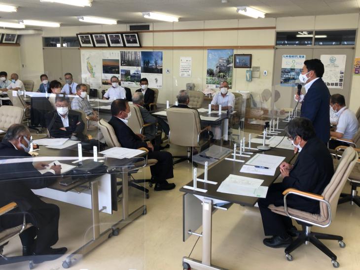 要請（大村市農林業団体連絡協議会）時市長あいさつの様子