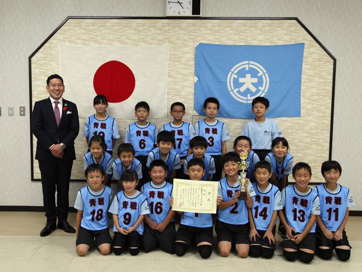 市長訪問（松和物産杯第9回九州ブロック親善ドッジボール大会（出場））集合写真