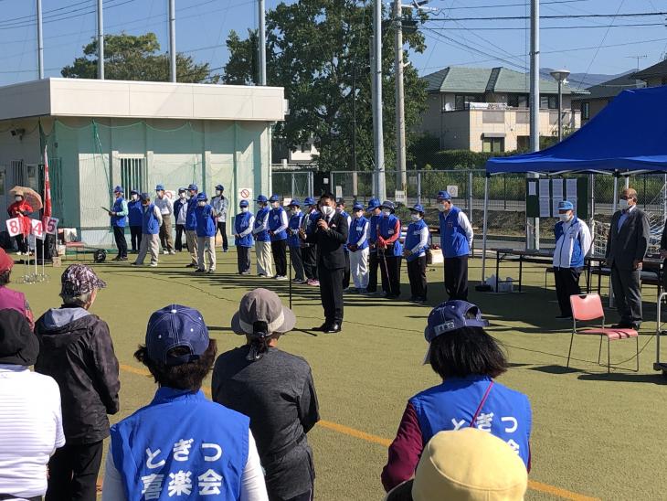 第10回長崎県グラウンド・ゴルフレディス親善大村大会時市長あいさつの様子