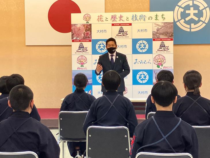 市長訪問（第21回白龍旗争奪中学生選抜剣道大会（出場）ほか）の様子