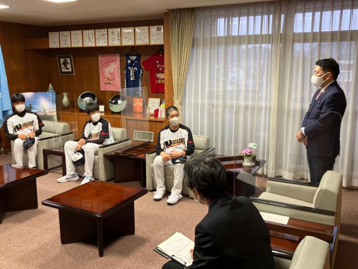 第19回都道府県対抗全日本中学生男子ソフトボール大会（出場）表敬訪問の様子2
