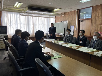 要望書提出の様子（大村市緑化組合）