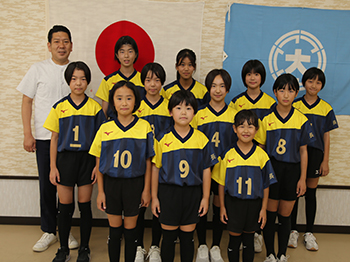 JVA第45回全日本バレーボール小学生大会出場報告の様子1