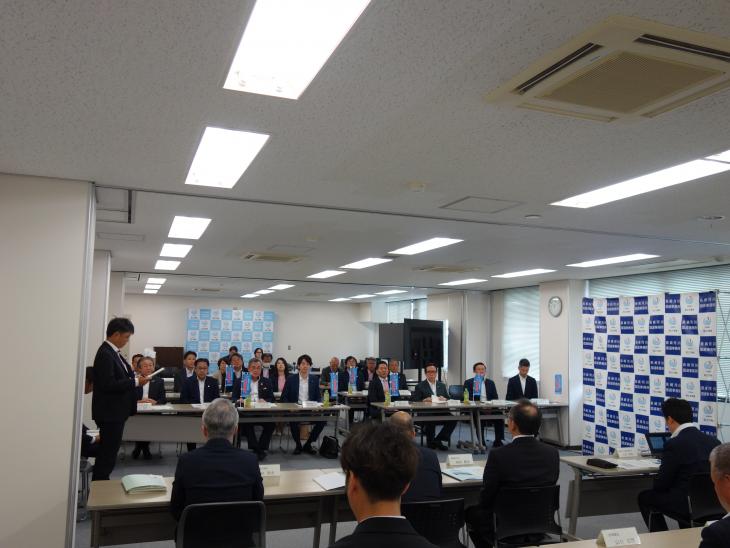 国道34号等大村市内幹線道路整備促進期成会（長崎河川国道事務所）要望の様子2