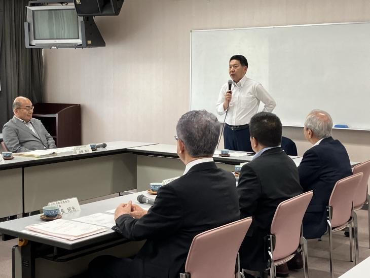 令和7年度第1回総合教育会議の様子