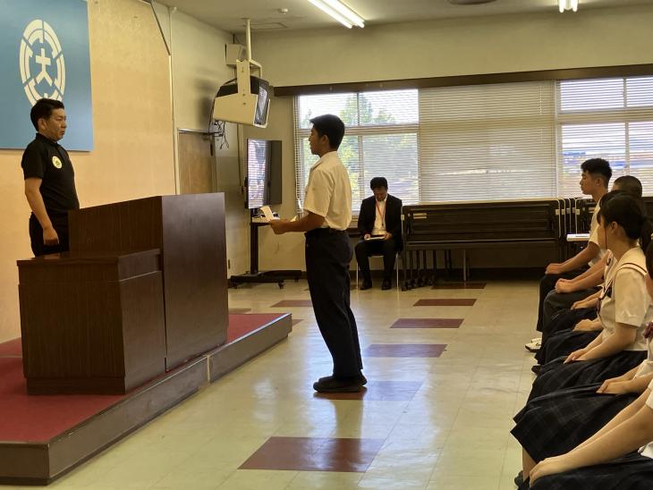 九州および全国中学校体育大会出場激励の様子2
