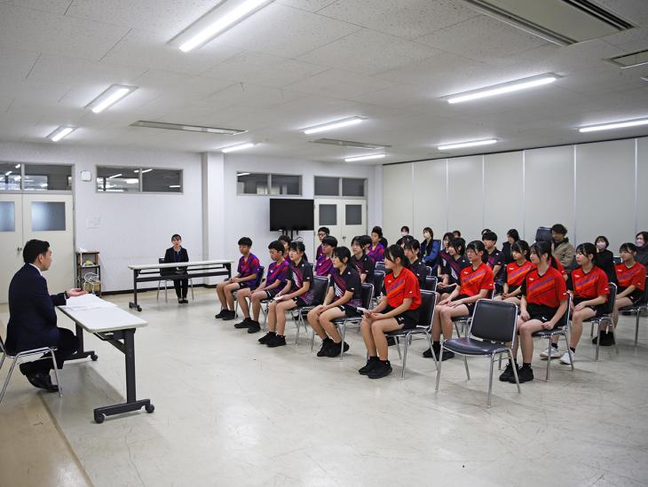 第11回九州中学選抜卓球大会出場報告の様子