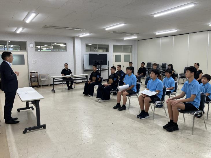 出場報告の様子3（第20回全日本都道府県対抗少年剣道優勝大会・2025全日本小中学生アーチェリー大会）
