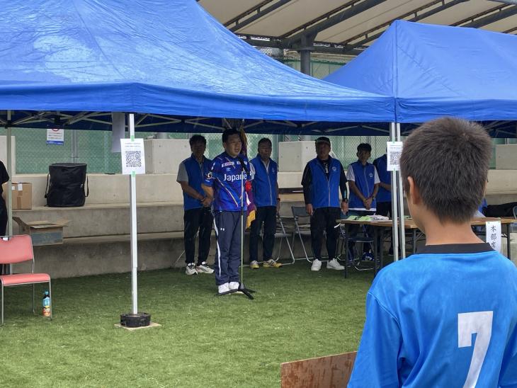 大村中央ライオンズクラブ「第45回小学生サッカー大会」開会式の様子