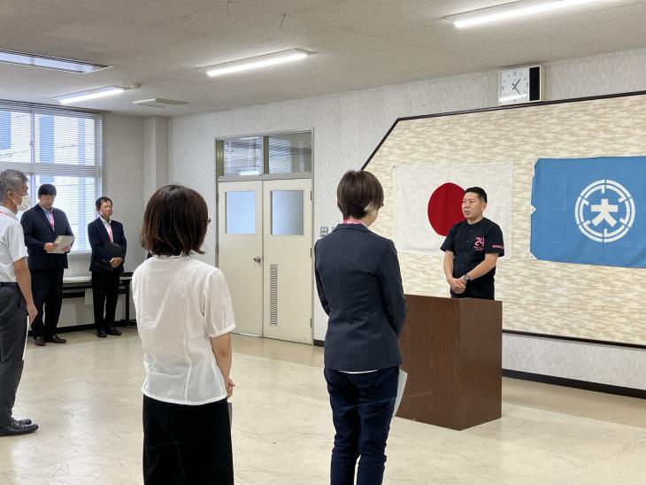 辞令交付式(10月異動者)の様子2