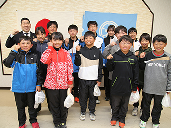 第38回九州地区中学校選抜ソフトテニス選手権大会ほか出場報告の様子