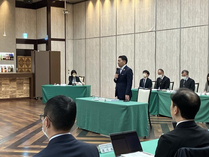 航空基地関係騒音等対策協議会の様子