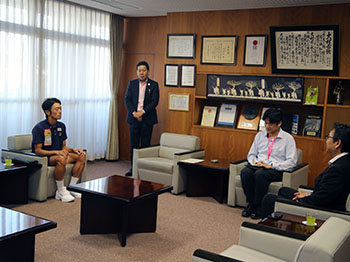 日本スポーツマスターズ2025愛媛大会（テニス競技）出場報告の様子2