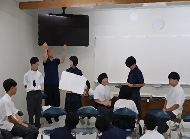 r6kayatyu0903-3p1
