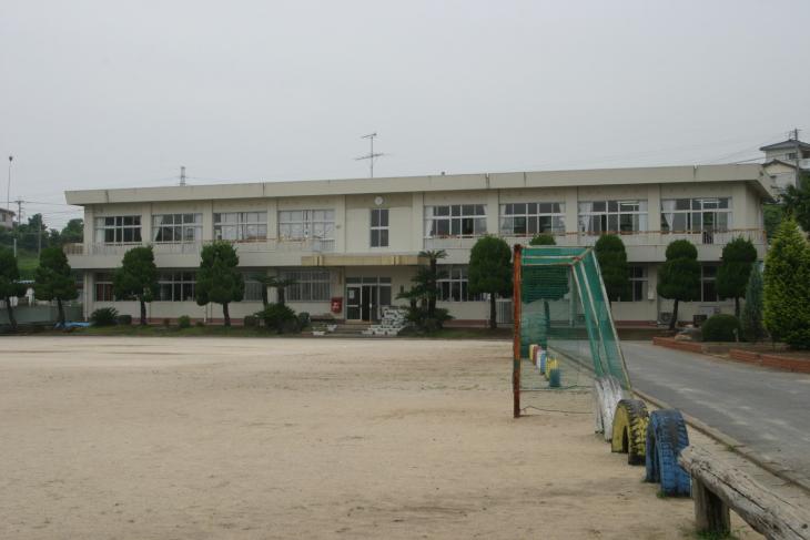 福重小学校