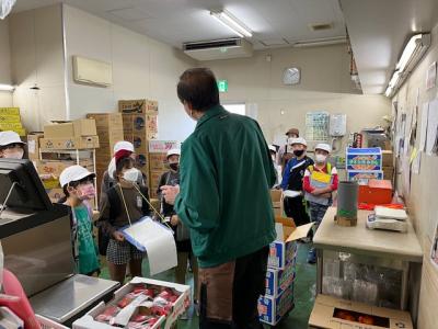 11月16日3年生スーパー見学