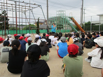 5月18日学年朝会3