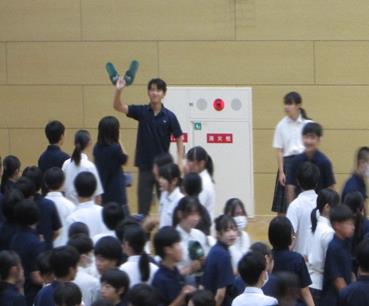 r8nisityu0612p3