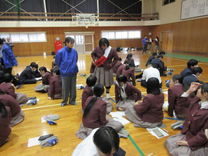 城南高校票育授業の様子2