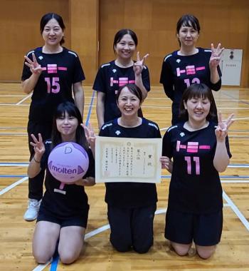 令和7ソフトバレー3位ー富1