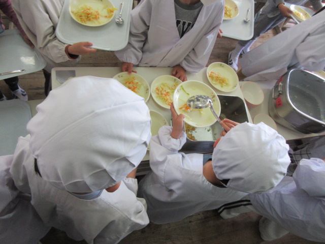 1年給食