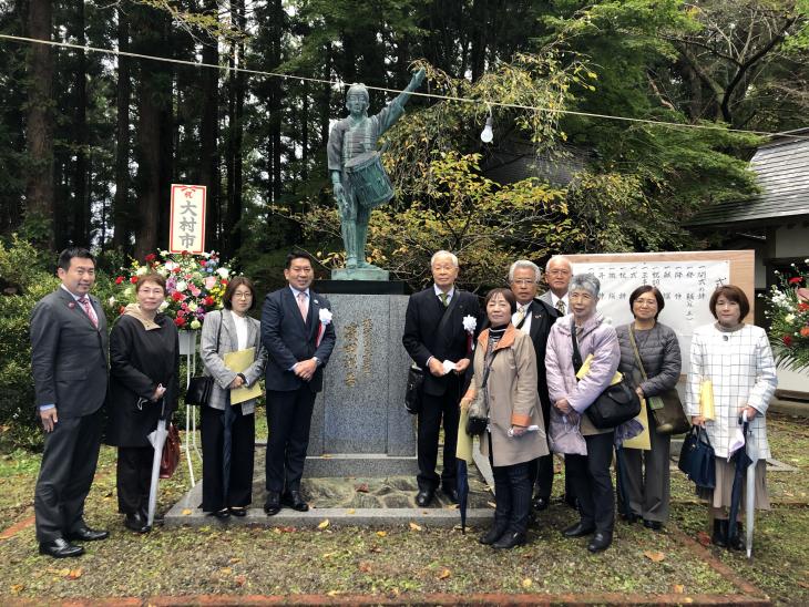濱田謹吾銅像建立35周年記念式典集合写真