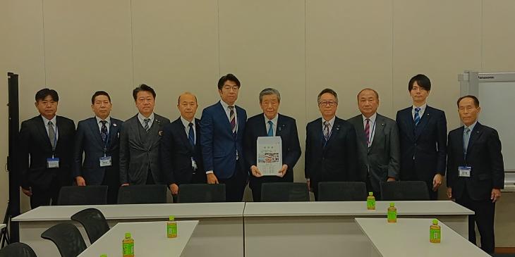 西九州新幹線沿線5市要望活動の様子（森山裕衆議院議員）