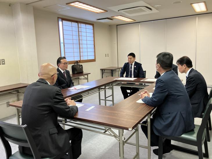 消防団退団者との懇談会の様子2