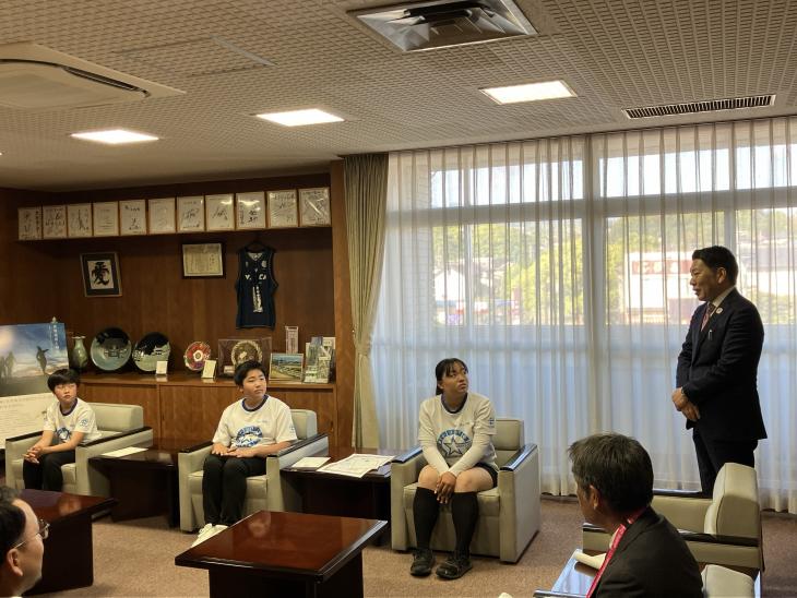 第10回小中学生全国通信アーチェリー大会等結果報告の様子2