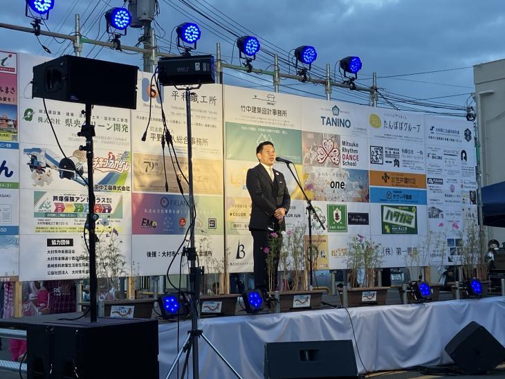 おおむら夜市の様子