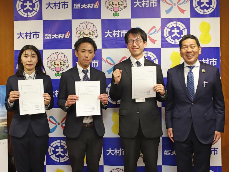 辞令交付式・激励会(派遣職員)の様子1