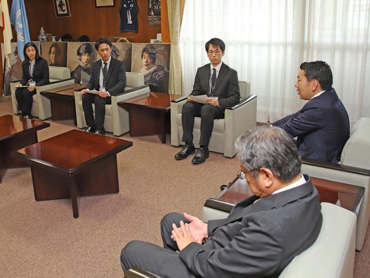 辞令交付式・激励会(派遣職員)の様子2