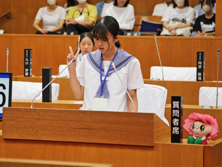 大村市子ども議会の様子2