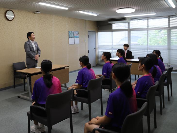 九州中学校選抜卓球大会出場報告の様子その2