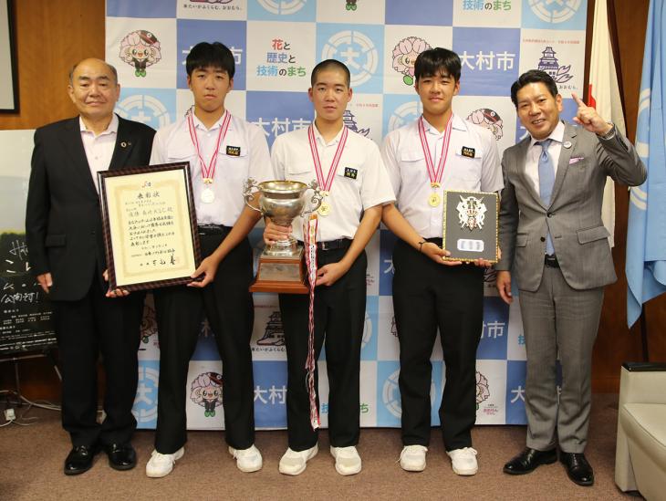 全日本中学生男女ソフトボール大会優勝報告