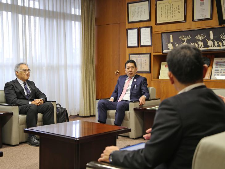 目録贈呈式（企業版ふるさと納税）の様子2