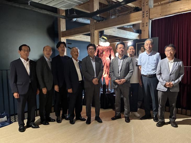 令和7年度長崎県市長行政研修(大阪・関西万博)の様子