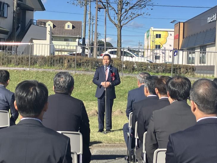 オオムラザクラ植樹式(伊那市)の様子1