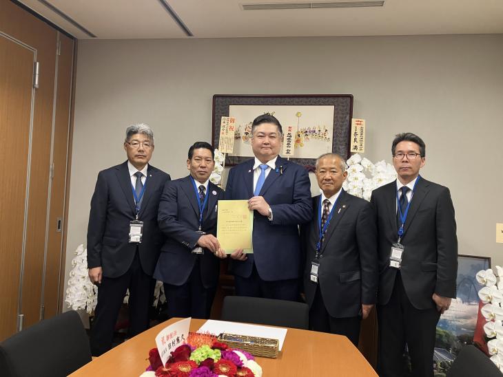 令和7年度災害復旧促進全国大会・要望活動の様子(山本啓介参議院議員)