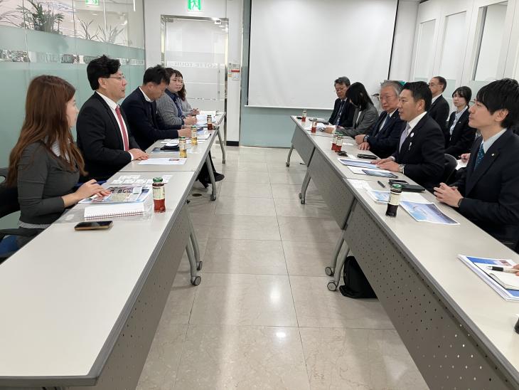 訪日旅行事業者に対する、プレゼンの様子4