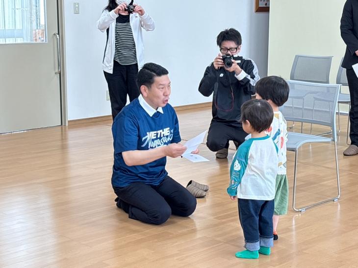 こどもの日児童養護施設訪問の様子2
