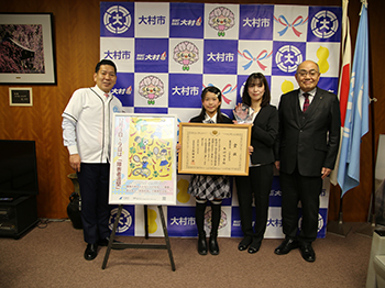 令和7年度障害者週間のポスター最優秀賞受賞報告の様子1