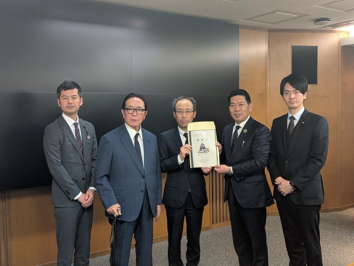 九州旅客鉄道株式会社への要望活動の様子