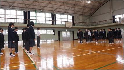 r8kayatyu0417-2p4