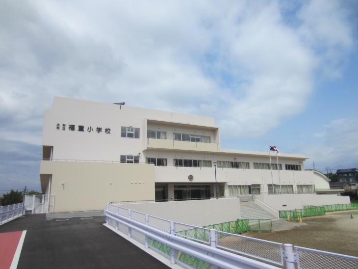 令和7年福重小学校校舎